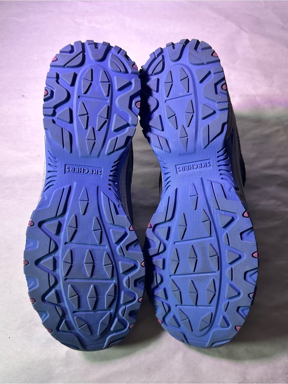 Skechers Gray Athletic Walking Shoe with Purple & Light Blue Accents - Picture 9 of 10